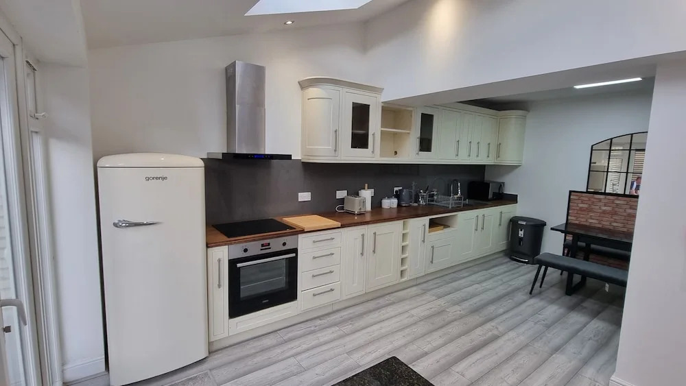 Stylish Suites with kitchenette