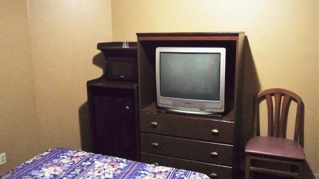 Holiday Capri Motel