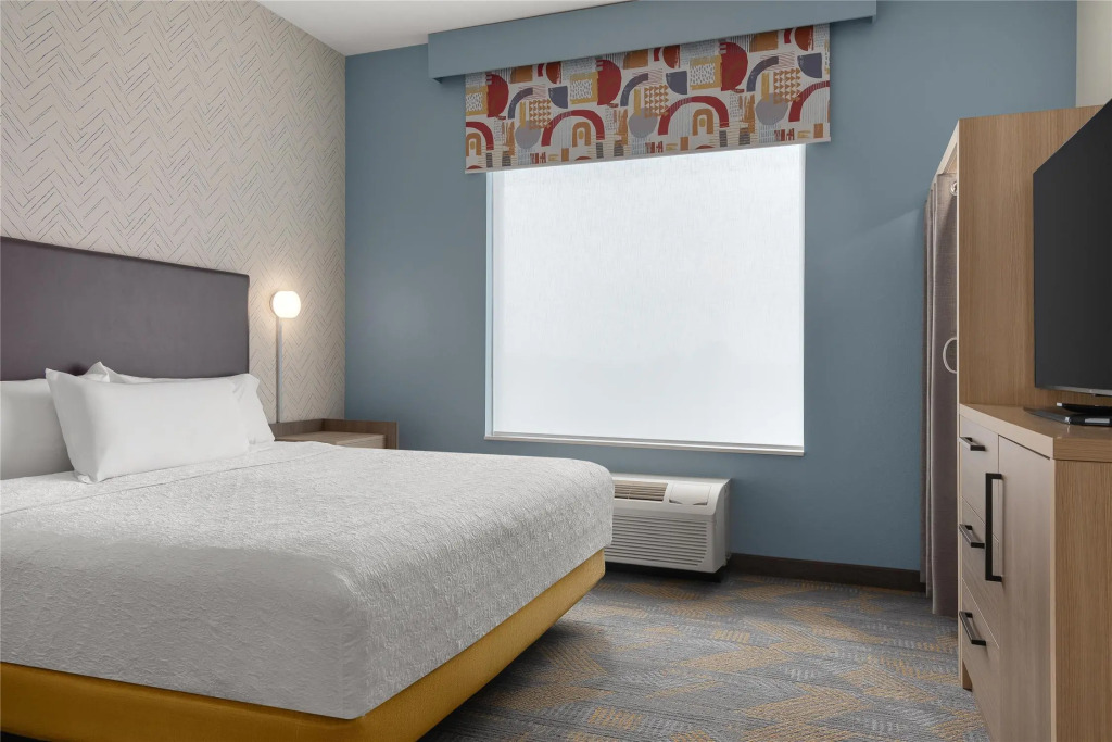 Home2 Suites By Hilton Woodstock On