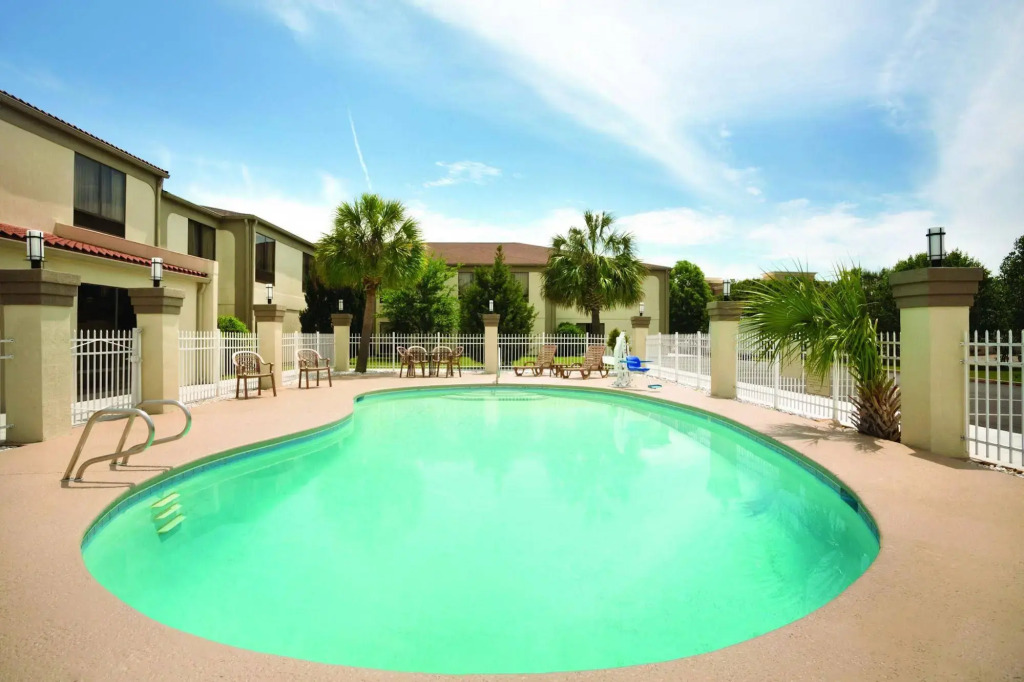 Park Inn by Radisson Albany