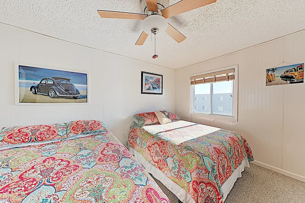 New Listing! Bayfront Getaway W/ Pool - Near Beach 2 Bedroom Condo