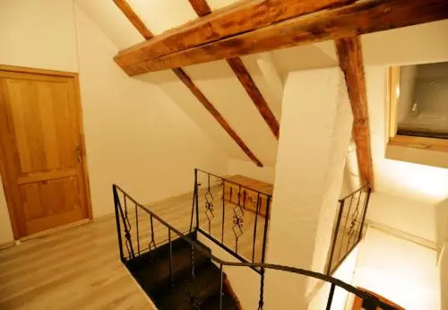4 Rooms Piata Sfatului