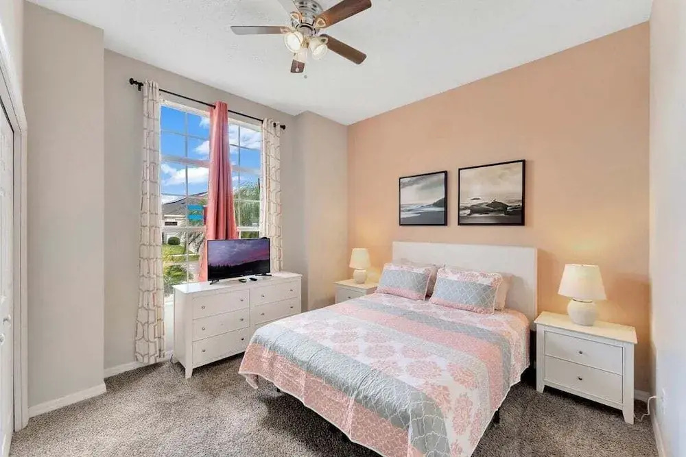 904 Lockbreeze Drive Davenport, 4bed