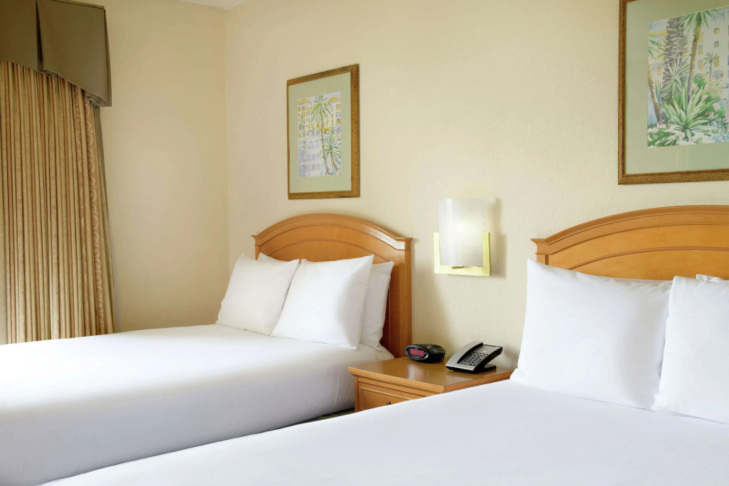Hilton Boca Raton Suites