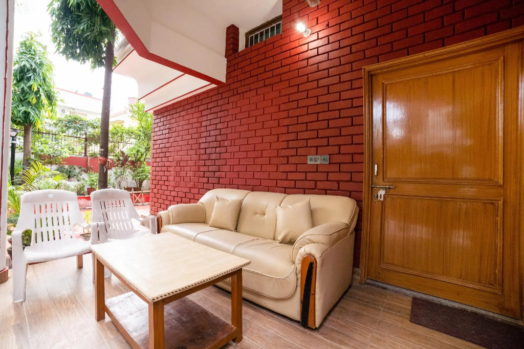 Hotel O Home Gautam Homestay