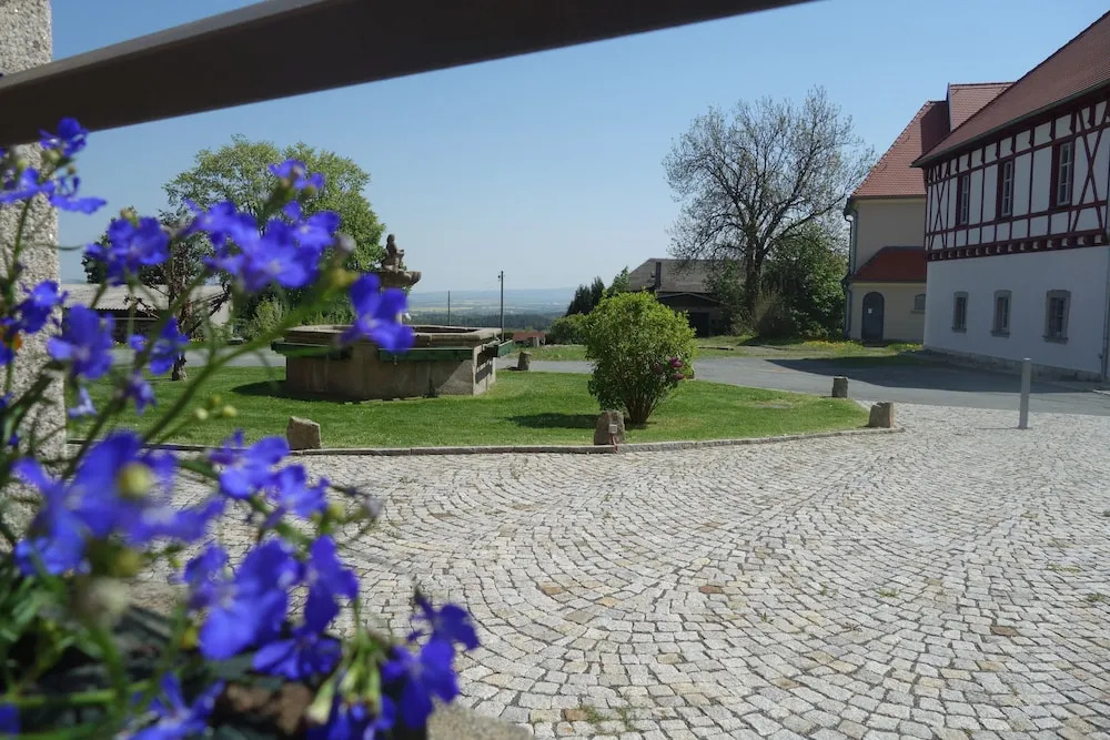 Hotel Garni Schloß Schönberg