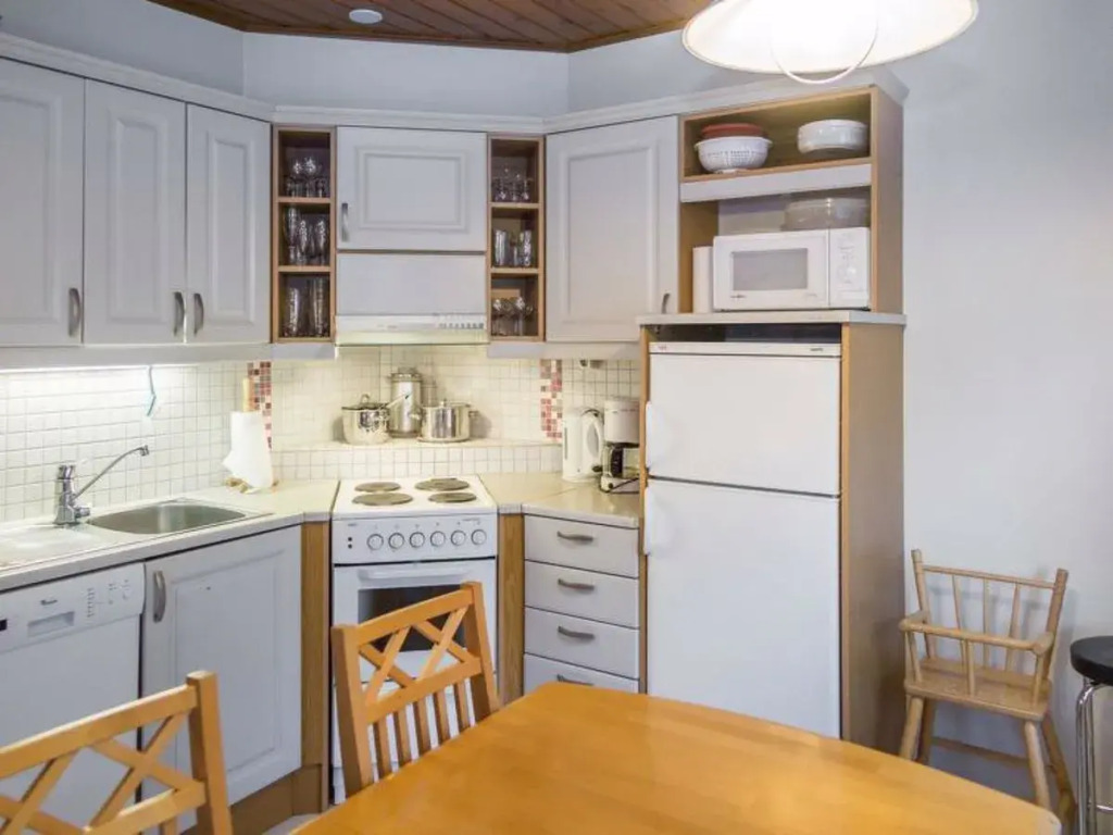 Alppitalo punatähti 7 apt 4