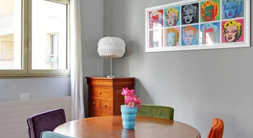 Short Stay Apartment Pompidou