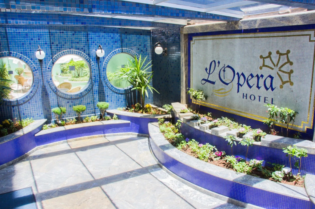 LOpera Hotel
