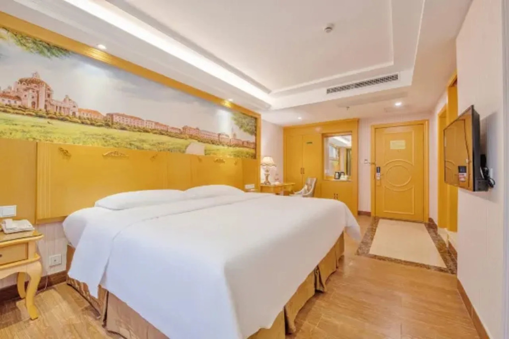 Vienna Hotel Shenzhen Fuyong Fenghuangshan