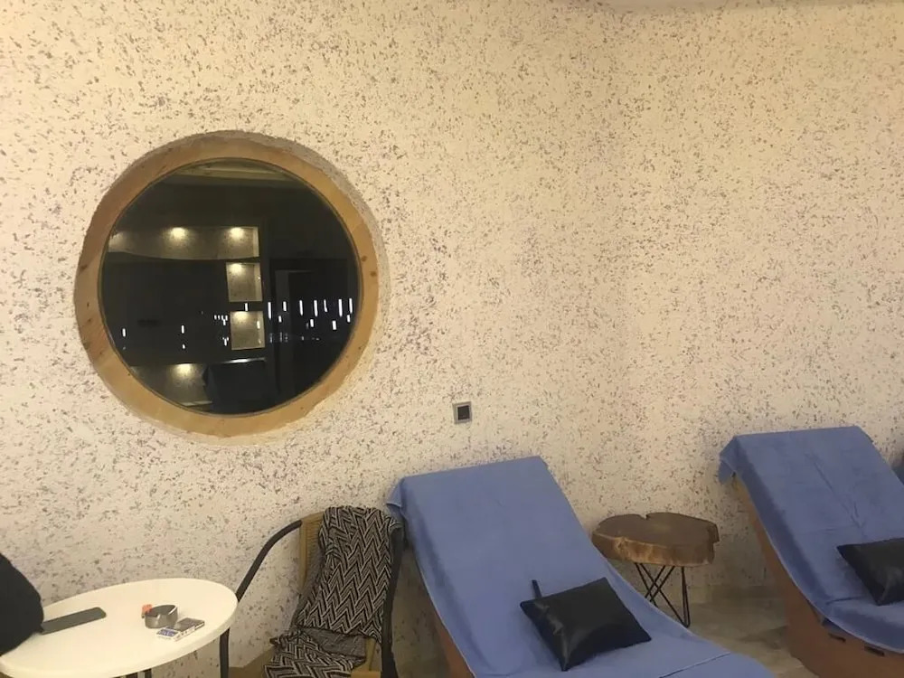 Green Garden House Hotel
