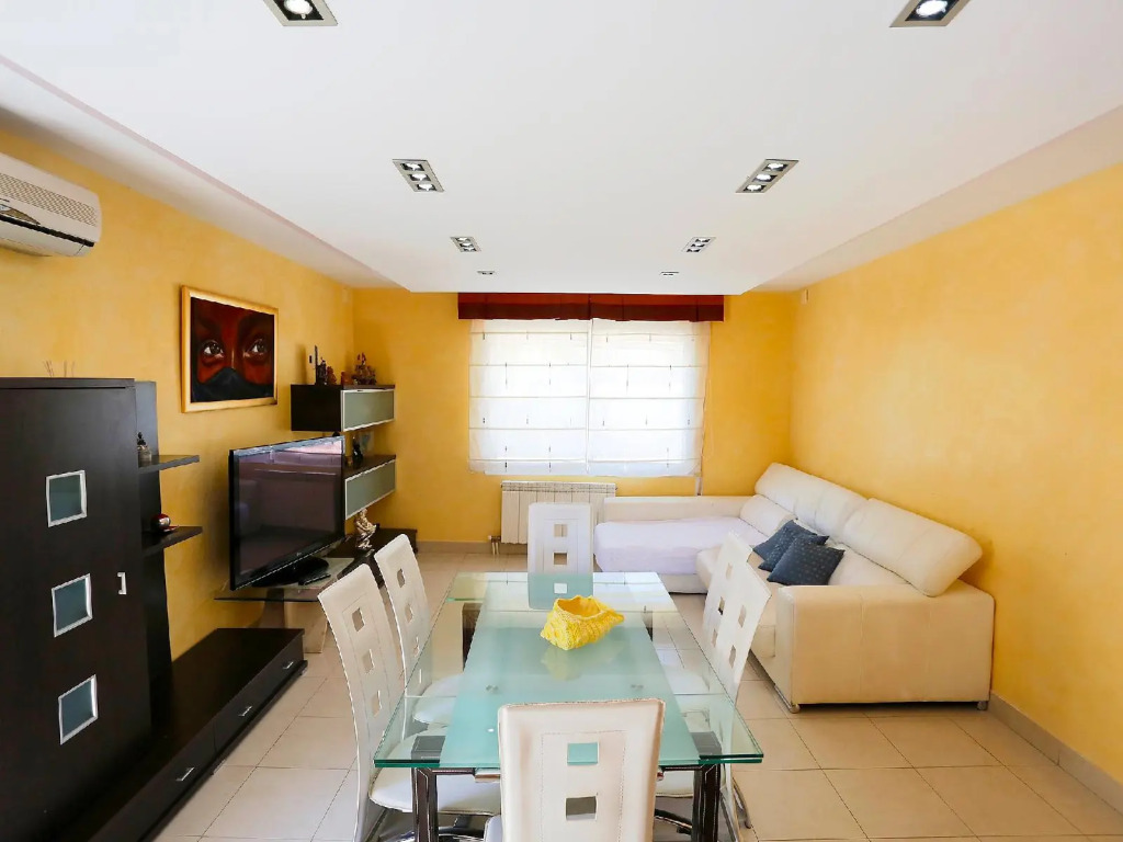 Leticia - Six Bedroom