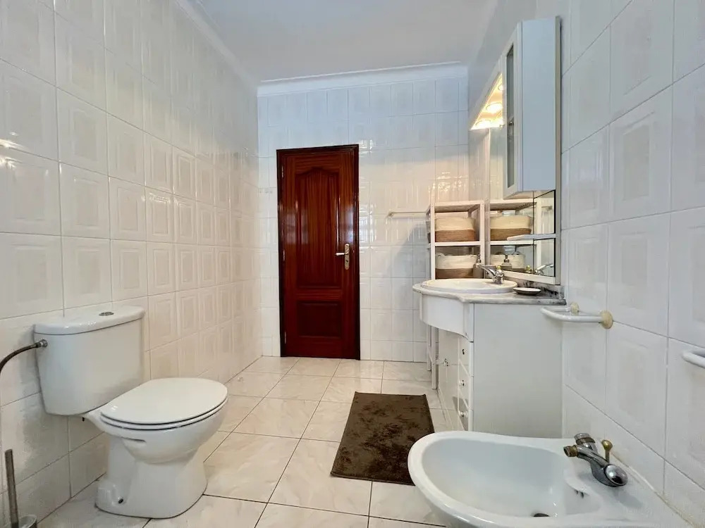 Vilamoura White House Villa With Pool by Homing