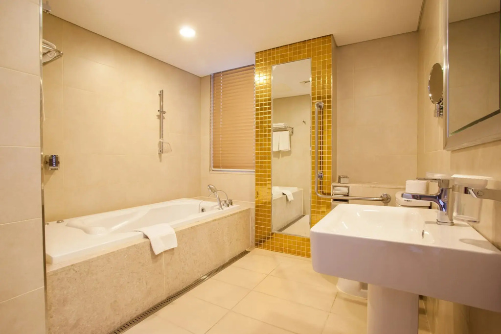 Hotel Pharos