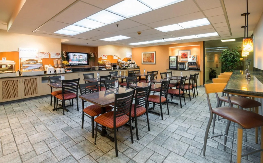 Holiday Inn Express & Suites Santa Clara - Silicon Valley by IHG
