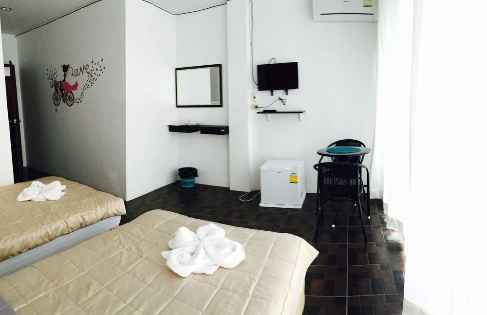 Lanta Friendly House