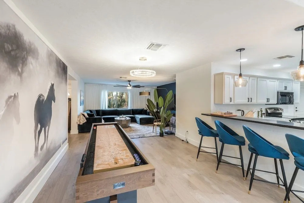 Grand Horizon Casa By HomeSlice Stays