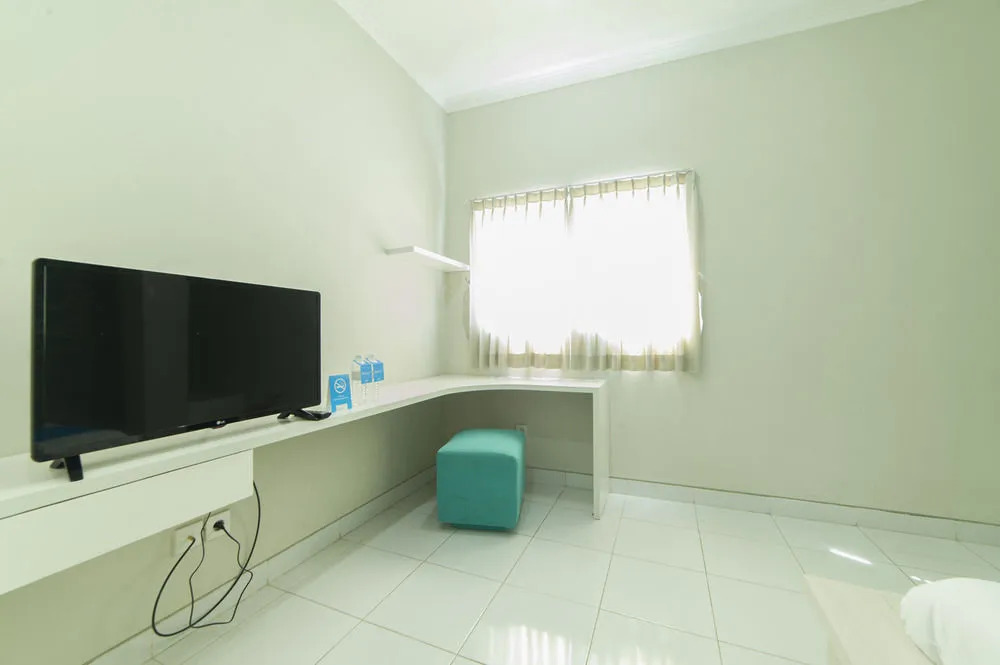 Airy Nusa Dua Bypass Ngurah Rai 168 Benoa Bali