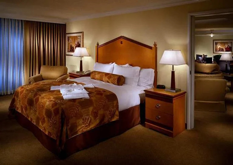 Hilton-Little Rock Metro Center