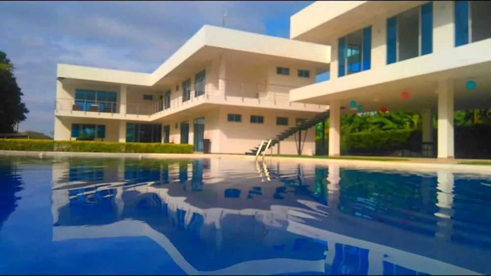Hotel La Felicidad