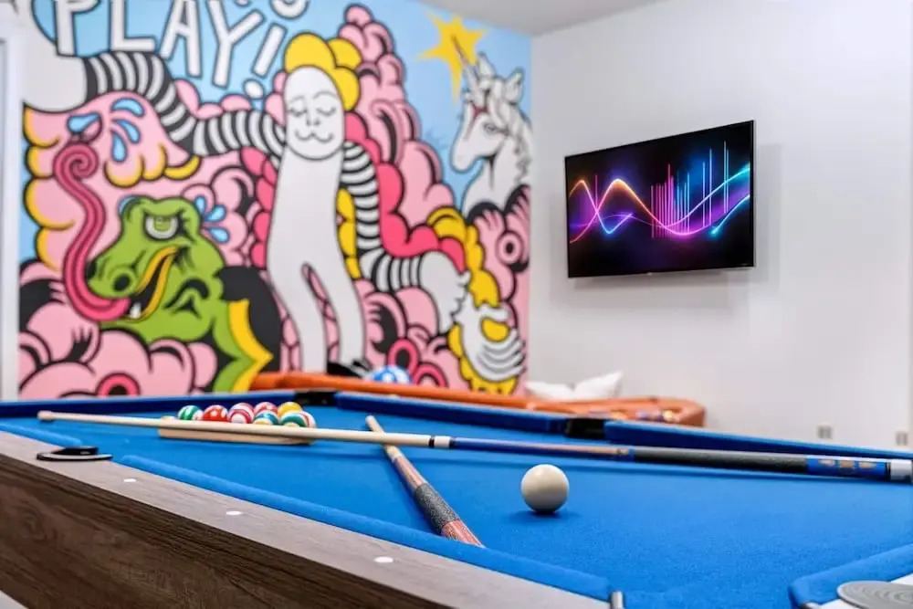 ATL Patio Paradise Pool Hottub Theater Gmrm B-ball