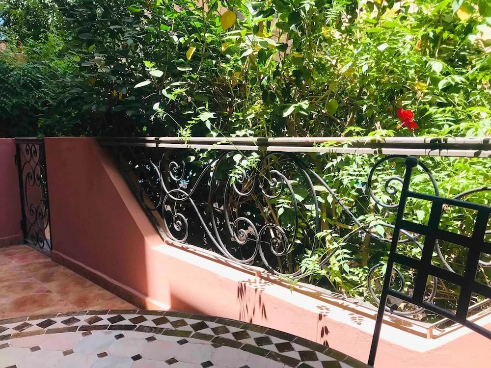 Apartment with 2 Bedrooms in Marrakech, with Pool Access, Furnished Terrace And Wifi