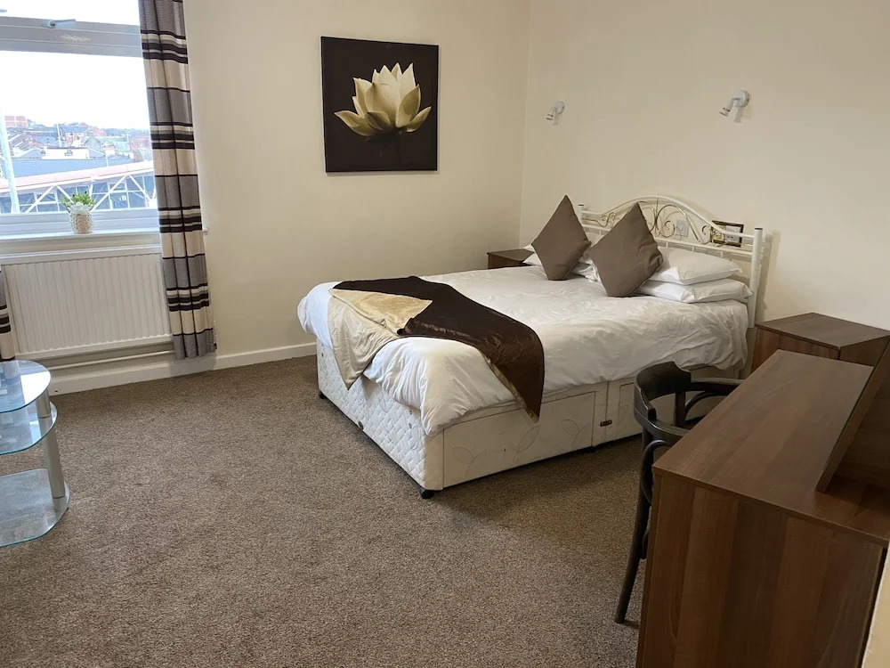 Midland Hotel