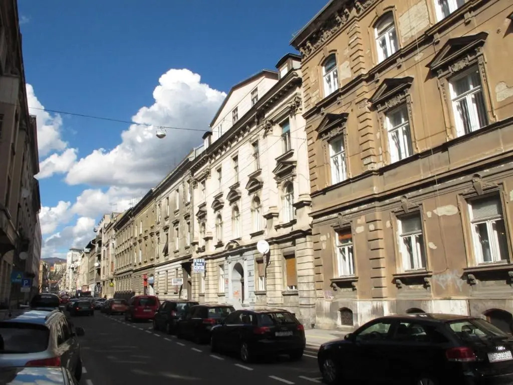 Centar Guesthouse
