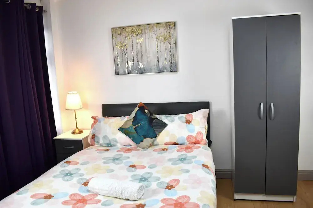 Pleasant Apartment in near Birmingham City Center