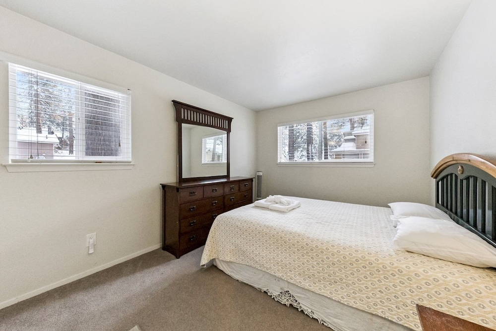 1293 Tata Lane 3 Bedroom Home