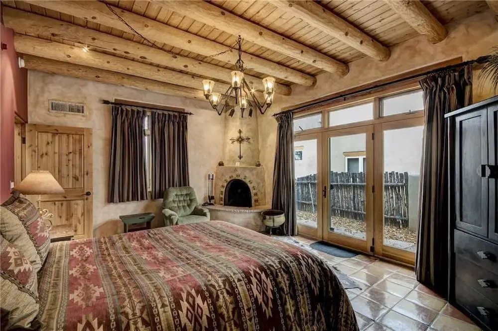 Cowboy Villa