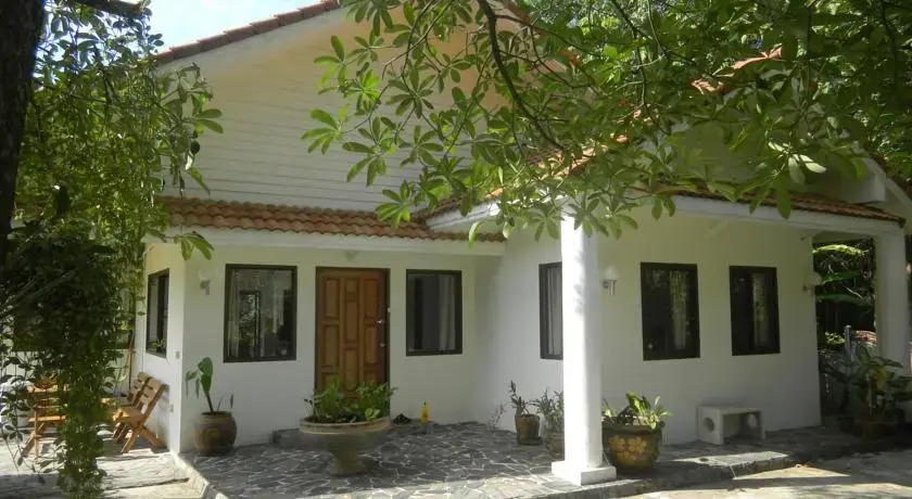 White Swan Villa