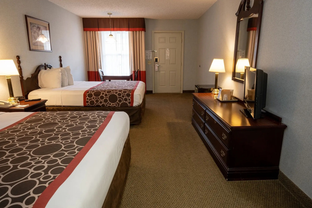 Hilltop Inn & Suites, near Foxwoods Casino