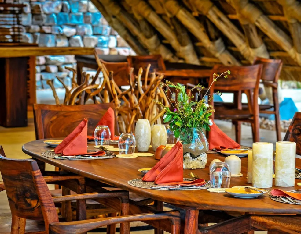 Nile Safari Lodge