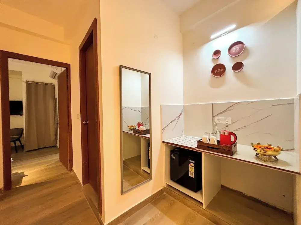 The Neeraj Ganga Rajmahal Wellness With Ganga View