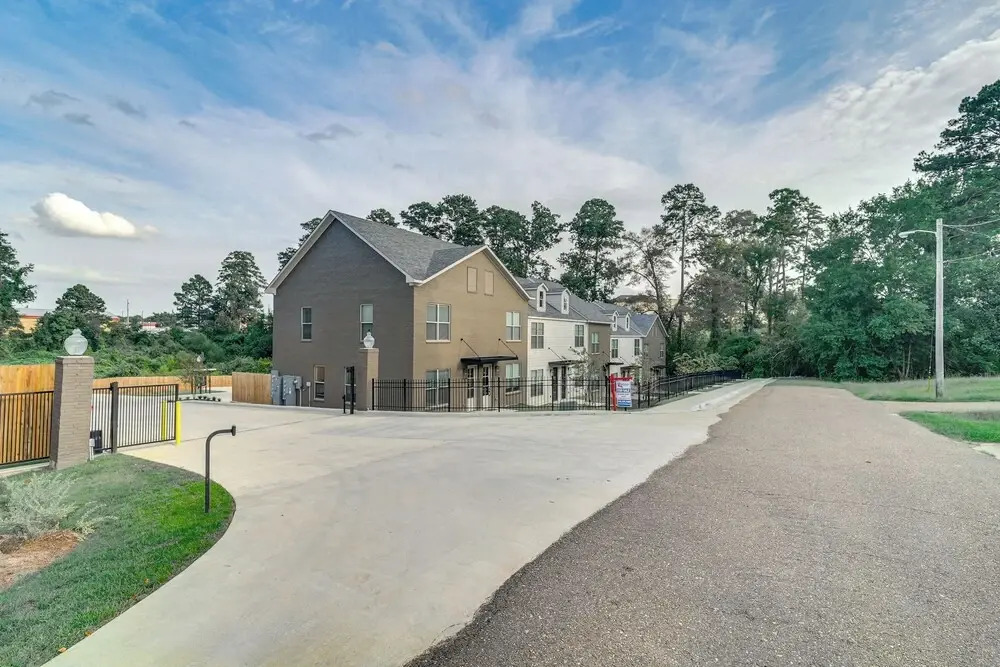 Walk to Louisiana Tech: Ruston Townhome