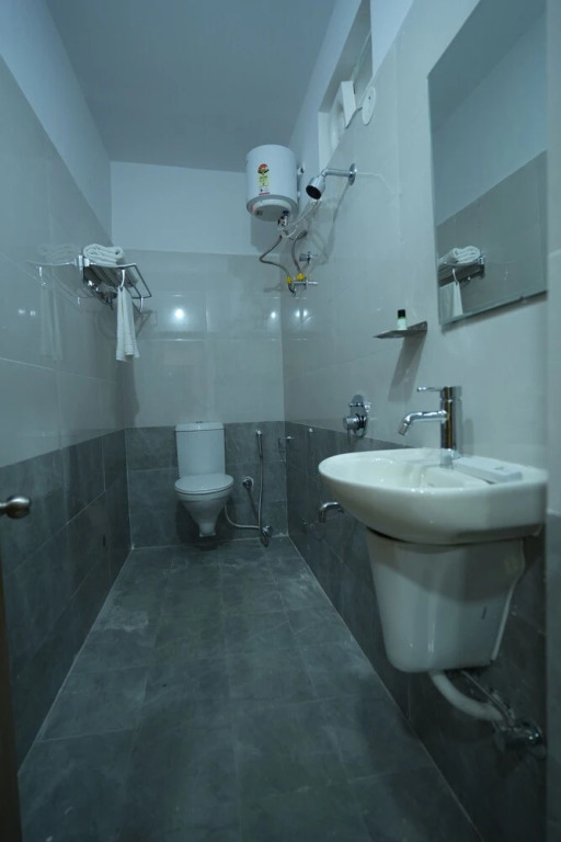 Lemonridge Hotels Kukatpally