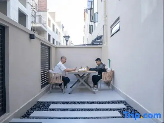 Jing Hong Le Zhi Xiao Ji Villa Bed and Breakfast