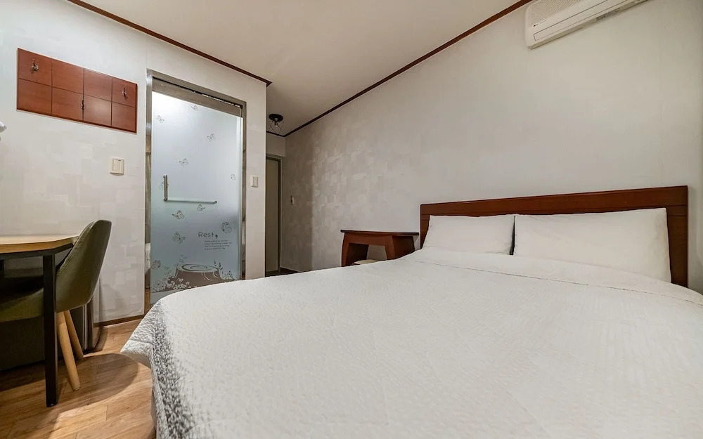 Sokcho Herb Motel