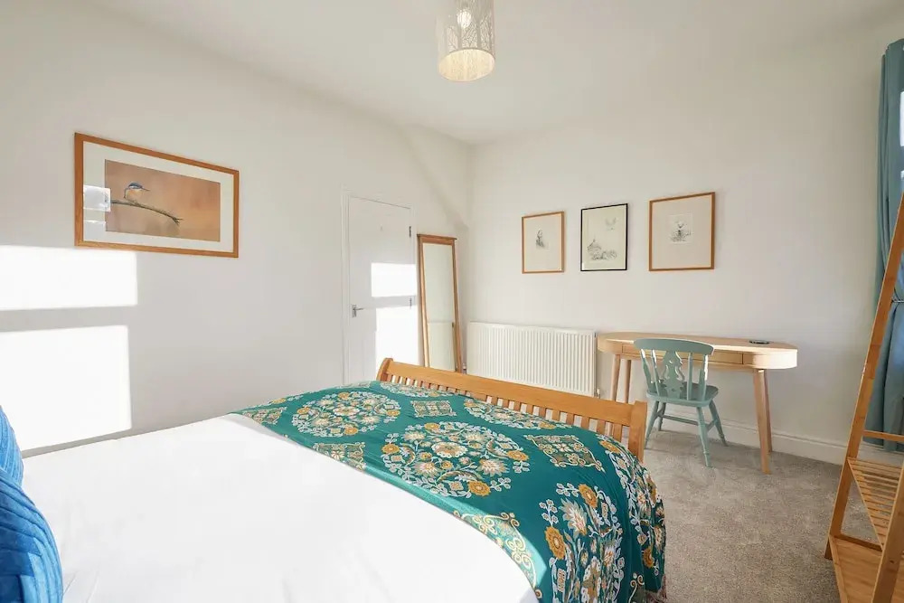 Host Stay Prospect Retreat