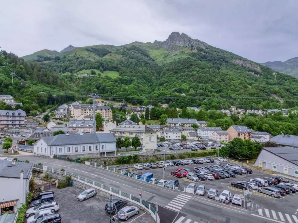 Appartement Cauterets, 2 pièces, 4 personnes - FR-1-401-198