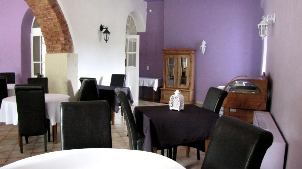 Logis Hotel Restaurant Le Domaine de la Régalière