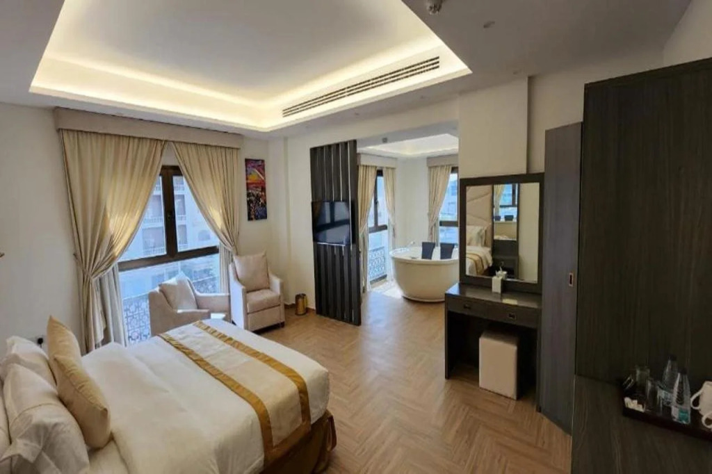 Golden Elite Hotel