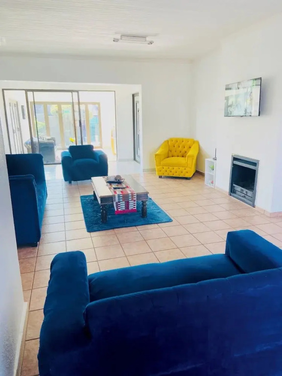 Airport Imperial Guest House