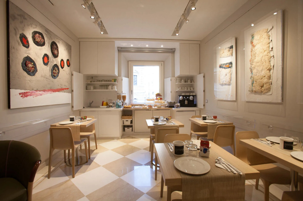 Daplace - White Rooms in Navona