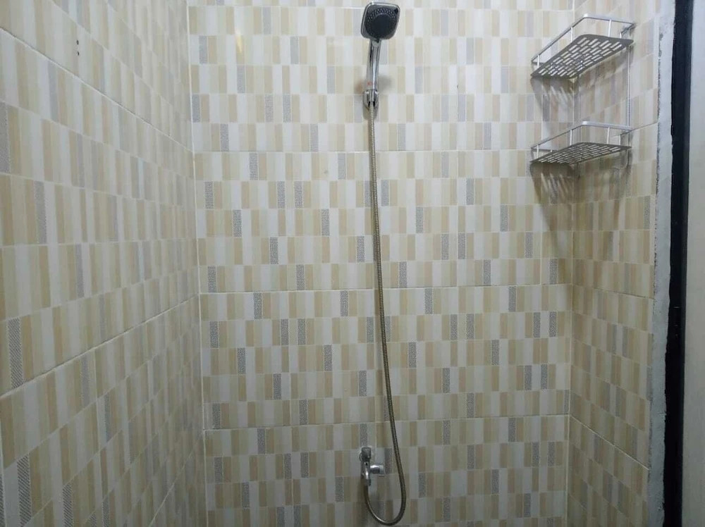 Guest House 647
