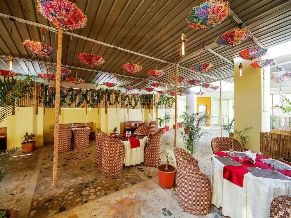 OYO 24266 Hotel Gazebo