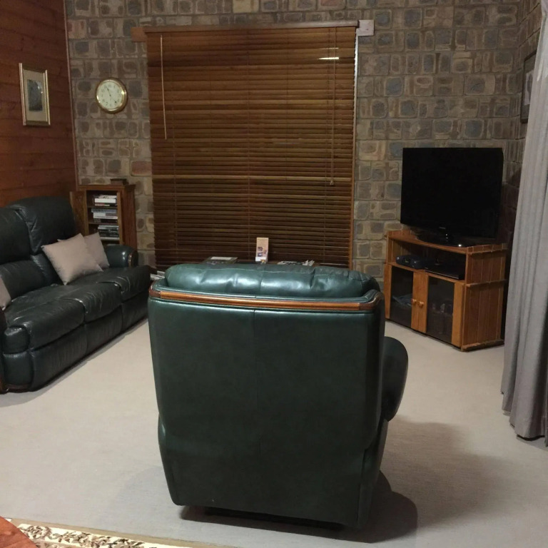 Farmhouse Flat Pet Friendly