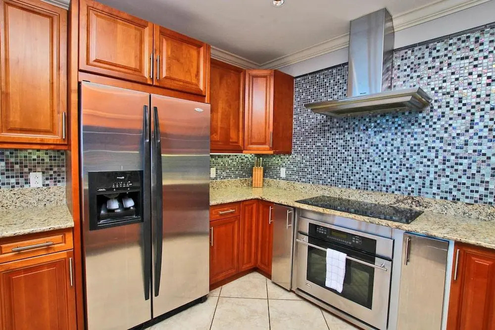 Bel Sole Penthouse 1801