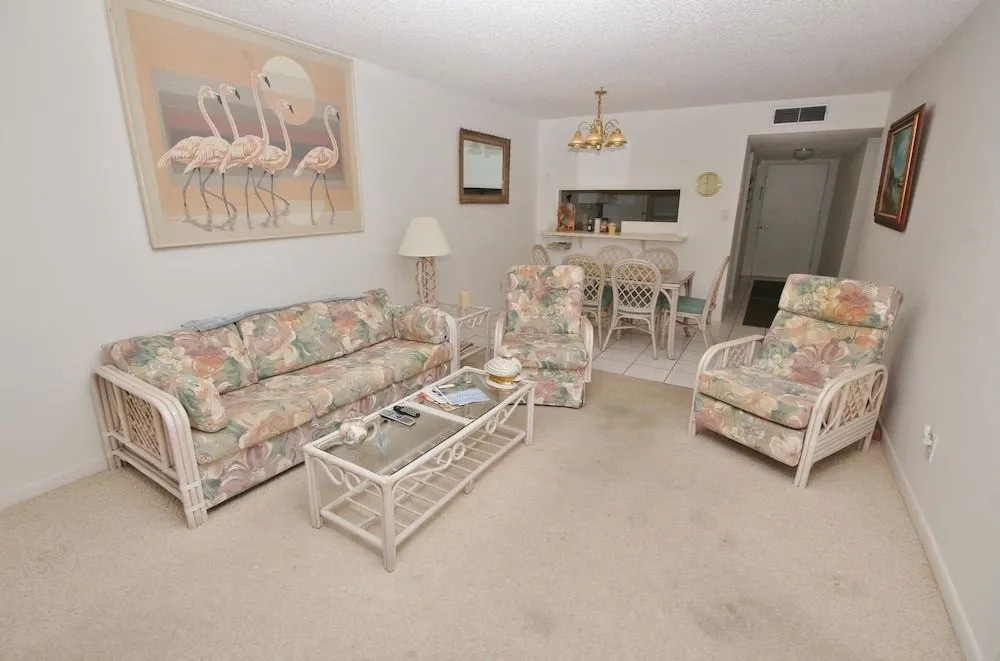 Sea Coast Gardens II 413 Apartment 2